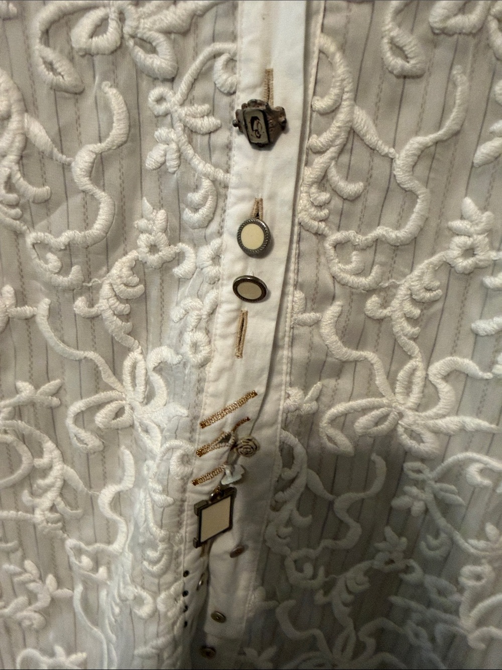 Elisa Cavaletti White Embroidered Cold-Shoulder Button-Down Top - Picture 8 of 8